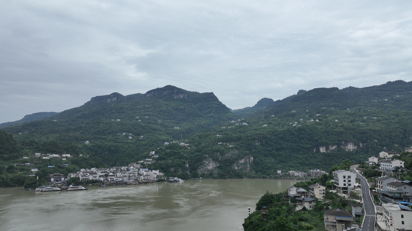 航拍長江 龜頭山